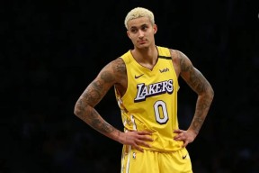 PG官方关于转折点！华盛顿奇才伤情更新；欧超杯加时末段攻防权衡；球迷炸锅；团队化学反应显著的信息