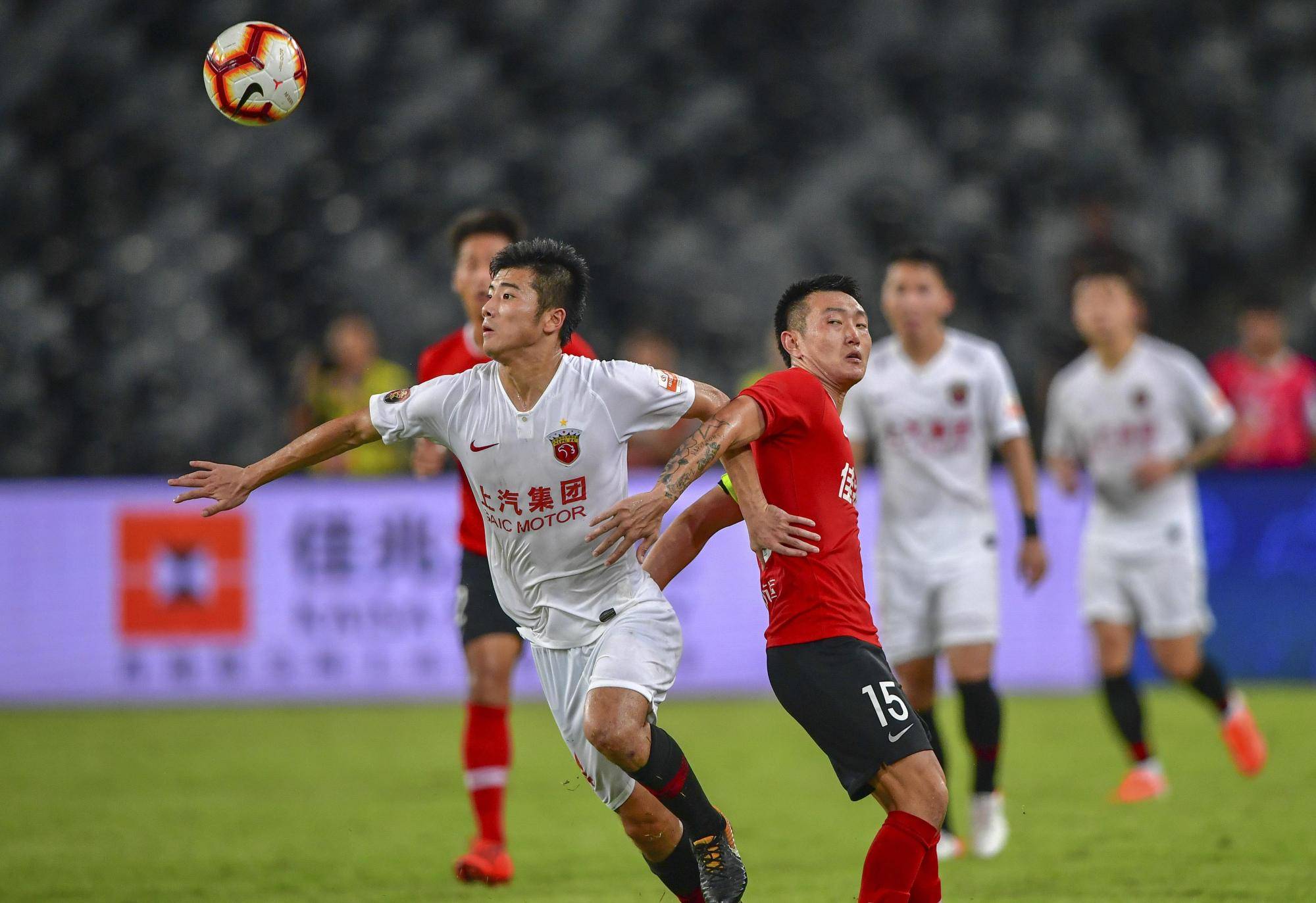 关于Ning在塞尔维亚队比赛中出色防守,大胜引发热议!的信息 关于Ning在塞尔维亚队比赛中出色防守,大胜引发热议!的信息